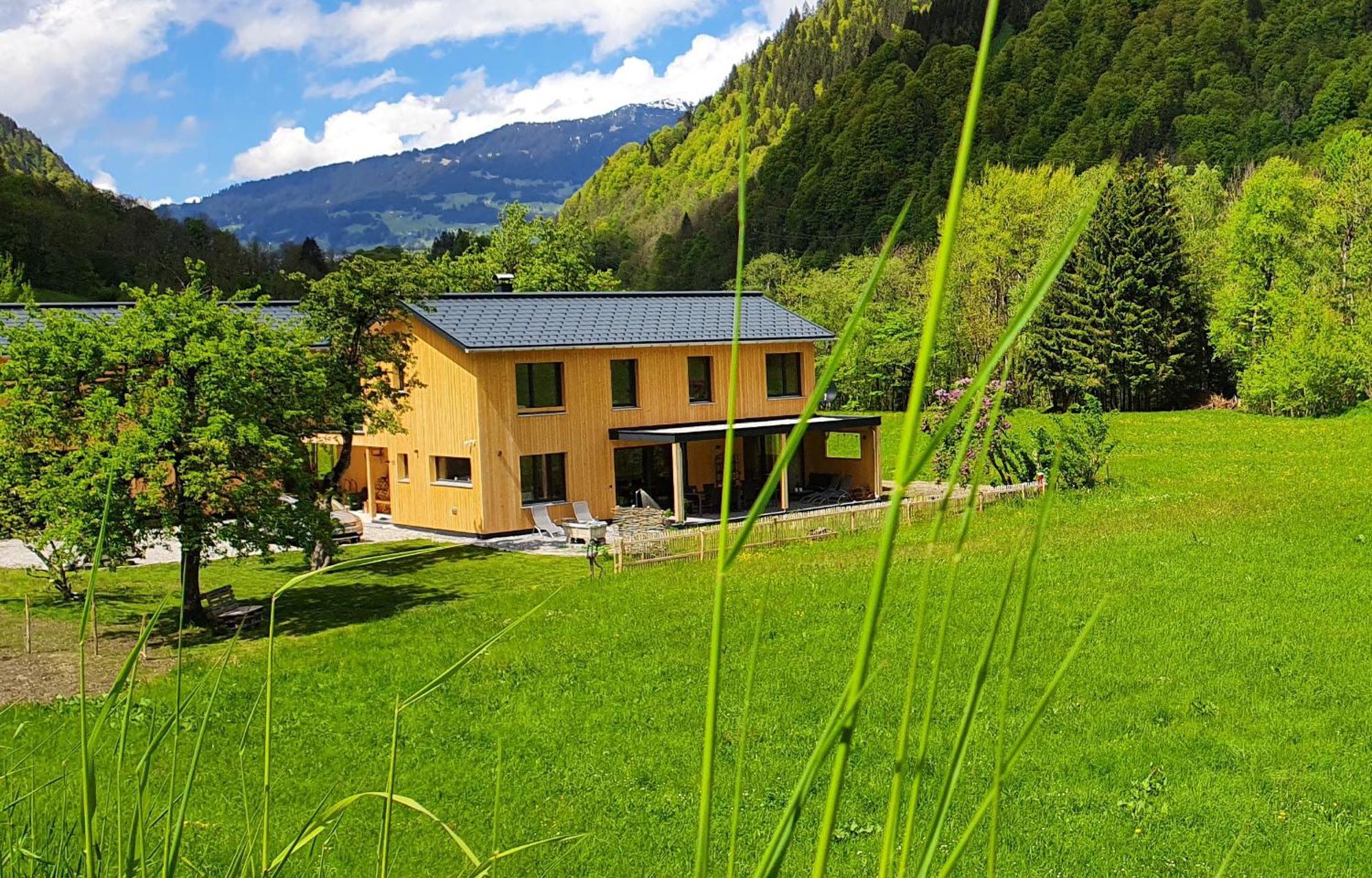 Haus Valtellina Villa Galgenul Exterior photo